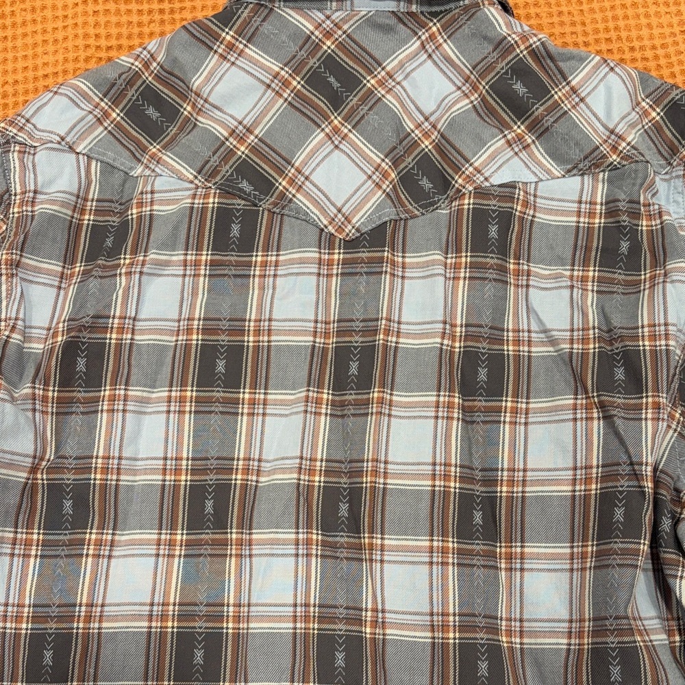 Lucky Brand Men's Plaid Button-Down Shirt in Blue and Brown - Picture 7 of 8